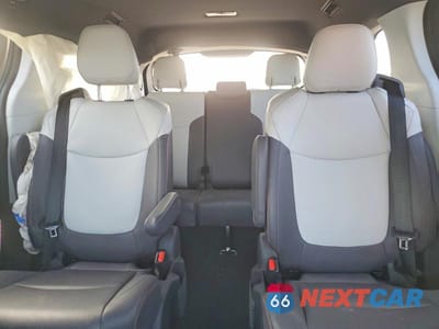 Zdjęcie 10 z 13 samochodu: 2024 TOYOTA SIENNA XSE VIN:5TDDRKEC1RS215290 - miniatura