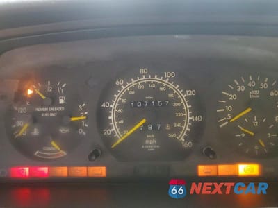 Zdjęcie 9 z 11 samochodu: 1990 MERCEDES-BENZ 300 CE VIN:WDBEA51E0LB264868 - miniatura