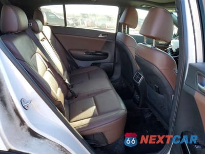 Zdjęcie 10 z 13 samochodu: 2017 KIA SPORTAGE VIN:KNDPR3A60H7223506 - miniatura