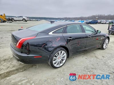 Trzecie zdjęcie samochodu z tyłu: 2017 JAGUAR XJL SUPERCHARGED VIN:SAJWA2GE1HMW04165 - miniatura