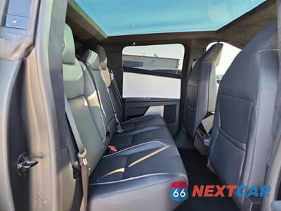 Zdjęcie 10 z 14 samochodu: 2024 TESLA CYBERTRUCK VIN:7G2CEHEE3RA026196 - miniatura