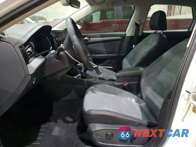 Zdjęcie 7 z 12 samochodu: 2025 VOLKSWAGEN JETTA SE VIN:3VW7X7BUXSM045866 - miniatura