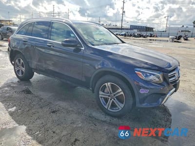 Czwarte zdjęcie samochodu z boku: 2019 MERCEDES-BENZ GLC 350E VIN:WDC0G5EB3KF558213 - miniatura