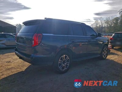 Trzecie zdjęcie samochodu z tyłu: 2025 FORD EXPEDITION ACTIVE VIN:1FMJU1H87SEA25083 - miniatura