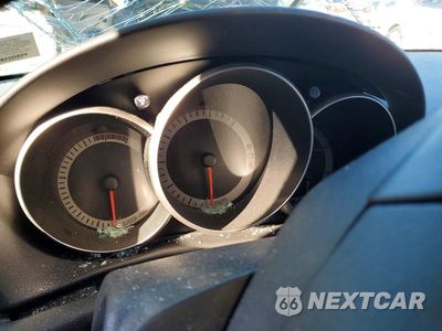 Zdjęcie 9 z 12 samochodu: 2005 MAZDA 3 HATCHBACK VIN:JM1BK143651329493 - miniatura