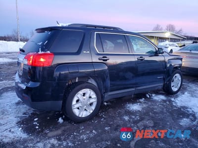 Trzecie zdjęcie samochodu z tyłu: 2011 GMC TERRAIN SLE VIN:2CTFLTEC1B6210417 - miniatura