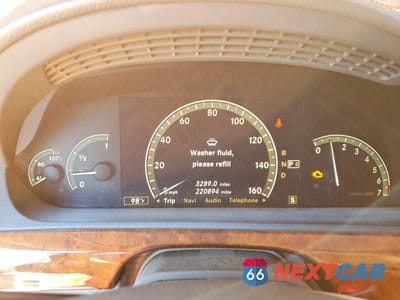 Zdjęcie 9 z 12 samochodu: 2007 MERCEDES-BENZ S 550 VIN:WDDNG71X07A079024 - miniatura