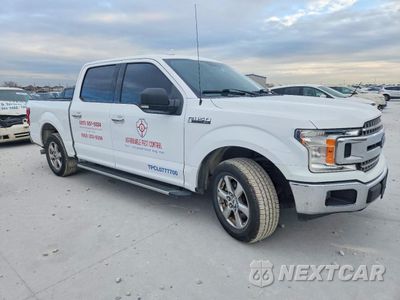 Czwarte zdjęcie samochodu z boku: 2018 FORD F150 SUPERCREW VIN:1FTEW1CP6JKD65825 - miniatura