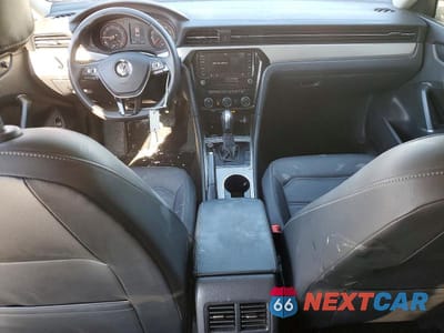 Zdjęcie 8 z 13 samochodu: 2021 VOLKSWAGEN PASSAT SE VIN:1VWSA7A3XMC013492 - miniatura