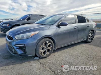 2020 KIA FORTE FE 3KPF24AD1LE166245 - główne zdjęcie licytacji z USA - miniatura