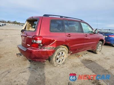 Trzecie zdjęcie samochodu z tyłu: 2005 TOYOTA HIGHLANDER LIMITED VIN:JTEEP21A450113991 - miniatura