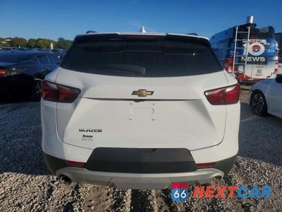 Zdjęcie 6 z 11 samochodu: 2021 CHEVROLET BLAZER 3LT VIN:3GNKBDRS3MS510251 - miniatura