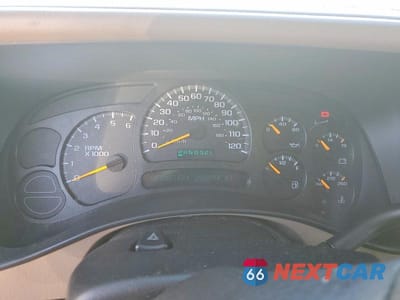 Zdjęcie 9 z 13 samochodu: 2005 GMC YUKON VIN:1GKEC13T35J133883 - miniatura