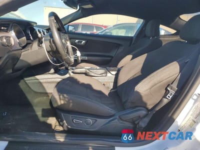 Zdjęcie 7 z 11 samochodu: 2016 FORD MUSTANG VIN:1FA6P8TH7G5246598 - miniatura