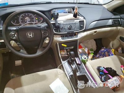 Zdjęcie 8 z 12 samochodu: 2013 HONDA ACCORD LX VIN:1HGCR2F34DA141462 - miniatura