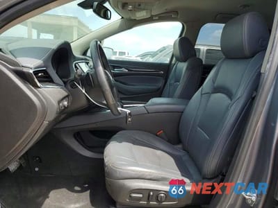 Zdjęcie 7 z 13 samochodu: 2018 BUICK ENCLAVE ESSENCE VIN:5GAERBKW4JJ212874 - miniatura