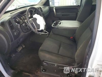 Zdjęcie 7 z 12 samochodu: 2012 CHEVROLET SILVERADO K1500 LT VIN:1GCPKSE76CF184534 - miniatura