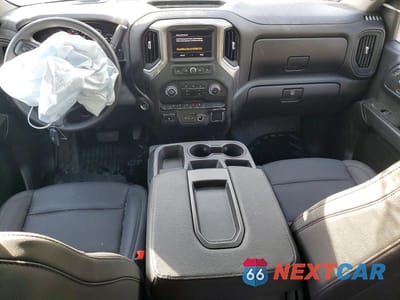 Zdjęcie 8 z 12 samochodu: 2025 CHEVROLET SILVERADO K1500 VIN:1GCUKAED2SZ279513 - miniatura