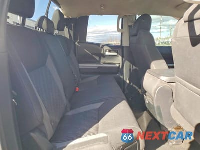 Zdjęcie 10 z 12 samochodu: 2015 TOYOTA TUNDRA SR5 VIN:5TFUW5F15FX445444 - miniatura