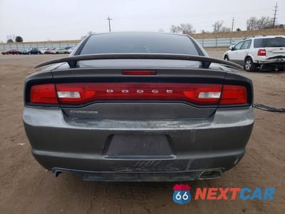 Zdjęcie 6 z 11 samochodu: 2011 DODGE CHARGER VIN:2B3CL3CGXBH556041 - miniatura