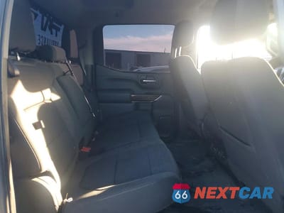 Zdjęcie 10 z 12 samochodu: 2022 GMC SIERRA LIMITED K1500 ELEVATION VIN:3GTU9CED9NG120211 - miniatura