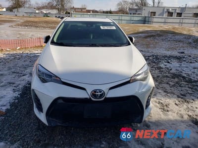 Piąte zdjęcie samochodu w środku: 2017 TOYOTA COROLLA 50TH ANNIVERSARY SPECIAL EDITI VIN:5YFBURHE4HP616223 - miniatura