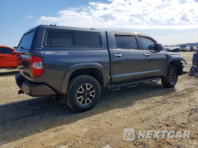 Trzecie zdjęcie samochodu z tyłu: 2016 TOYOTA TUNDRA CREWMAX LIMITED VIN:5TFHW5F15GX524485 - miniatura