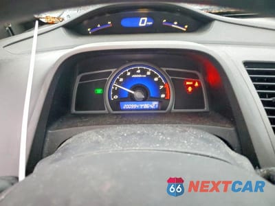 Zdjęcie 9 z 13 samochodu: 2008 HONDA CIVIC LX VIN:2HGFG11668H559110 - miniatura