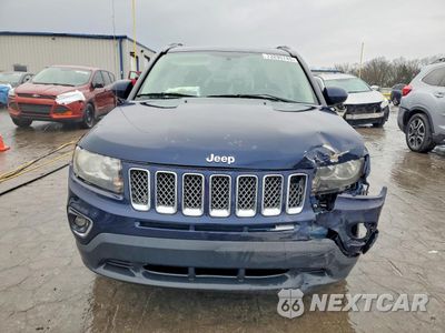 Piąte zdjęcie samochodu w środku: 2016 JEEP COMPASS LATITUDE VIN:1C4NJCEA3GD703679 - miniatura