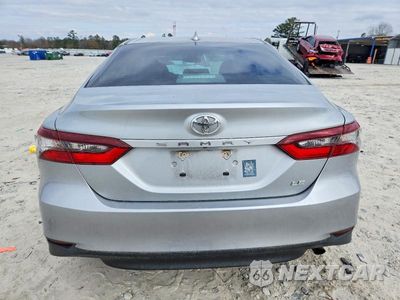 Zdjęcie 6 z 12 samochodu: 2022 TOYOTA CAMRY LE VIN:4T1C11AK1NU076788 - miniatura