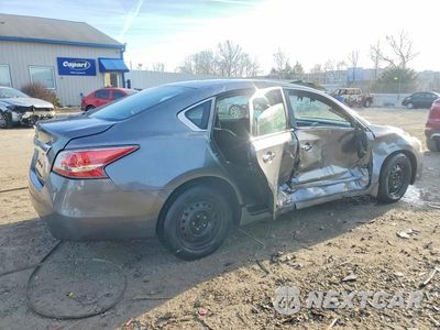 Trzecie zdjęcie samochodu z tyłu: 2015 NISSAN ALTIMA 2.5 VIN:1N4AL3AP0FC186533 - miniatura