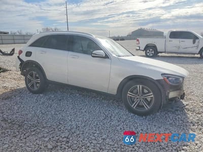 Czwarte zdjęcie samochodu z boku: 2020 MERCEDES-BENZ GLC 300 VIN:W1N0G8DB1LF857038 - miniatura