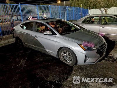 Czwarte zdjęcie samochodu z boku: 2019 HYUNDAI ELANTRA SEL VIN:KMHD84LF9KU886098 - miniatura