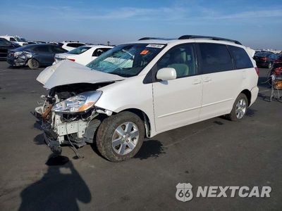 2004 TOYOTA SIENNA XLE 5TDZA22C34S075981 - główne zdjęcie licytacji z USA - miniatura
