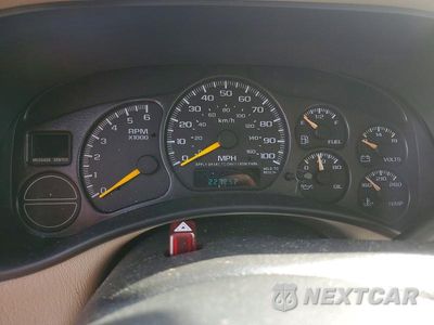 Zdjęcie 9 z 12 samochodu: 2001 CHEVROLET TAHOE C1500 VIN:1GNEC13T41R167961 - miniatura