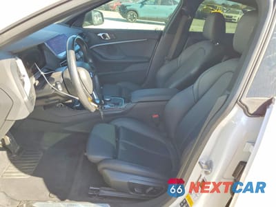 Zdjęcie 7 z 13 samochodu: 2024 BMW 228XI VIN:WBA73AK02R7N18105 - miniatura