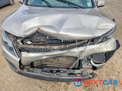 Zdjęcie 12 z 14 samochodu: 2013 KIA SORENTO LX VIN:5XYKT3A18DG376230 - miniatura