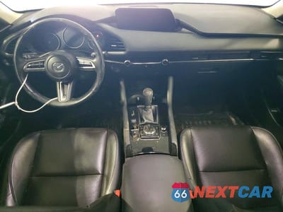 Zdjęcie 8 z 12 samochodu: 2021 MAZDA 3 PREMIUM VIN:JM1BPBDY6M1333545 - miniatura