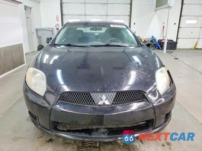 Piąte zdjęcie samochodu w środku: 2009 MITSUBISHI ECLIPSE GS VIN:4A3AK24F29E025357 - miniatura