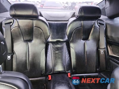 Zdjęcie 10 z 12 samochodu: 2013 BMW M6 VIN:WBSLX9C51DC968660 - miniatura