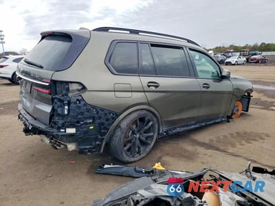 Trzecie zdjęcie samochodu z tyłu: 2023 BMW X7 XDRIVE40I VIN:5UX23EM08P9P97044 - miniatura