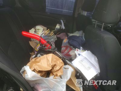 Zdjęcie 11 z 14 samochodu: 2017 NISSAN VERSA S VIN:3N1CN7AP6HL816425 - miniatura