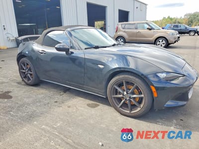 Czwarte zdjęcie samochodu z boku: 2016 MAZDA MX-5 MIATA CLUB VIN:JM1NDAC75G0111386 - miniatura