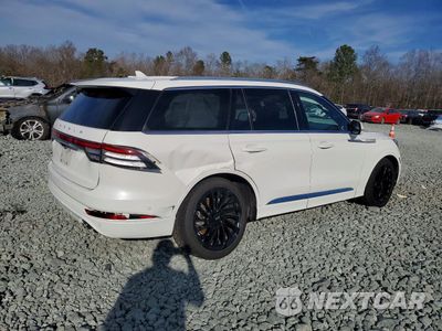 Trzecie zdjęcie samochodu z tyłu: 2022 LINCOLN AVIATOR RESERVE VIN:5LM5J7XC3NGL06824 - miniatura