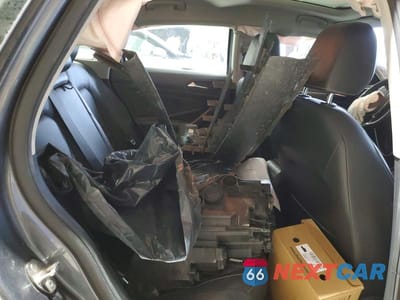 Zdjęcie 10 z 11 samochodu: 2021 VOLKSWAGEN JETTA SEL PREMIUM VIN:3VWG57BUXMM058044 - miniatura