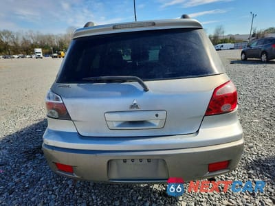Zdjęcie 6 z 13 samochodu: 2005 MITSUBISHI OUTLANDER LS VIN:JA4LX31F95U019654 - miniatura