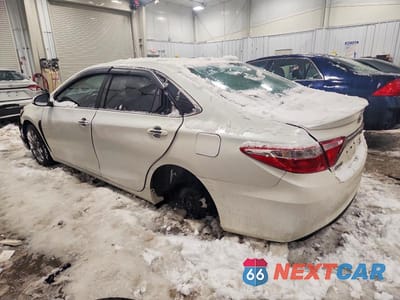 Drugie zdjęcie samochodu z przodu: 2017 TOYOTA CAMRY LE VIN:4T1BF1FK5HU671847 - miniatura