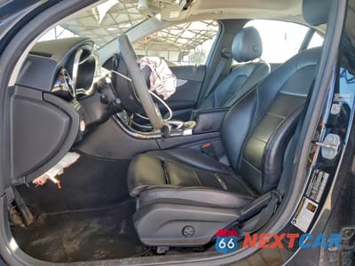 Zdjęcie 7 z 13 samochodu: 2015 MERCEDES-BENZ C 300 4MATIC VIN:55SWF4KB4FU027855 - miniatura