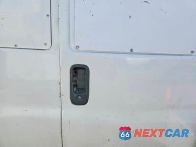 Zdjęcie 11 z 14 samochodu: 2001 CHEVROLET EXPRESS G3500 VIN:1GCHG35R911100861 - miniatura