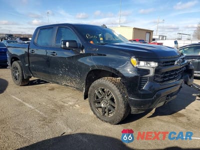 Czwarte zdjęcie samochodu z boku: 2024 CHEVROLET SILVERADO K1500 RST VIN:2GCUDEED3R1225111 - miniatura